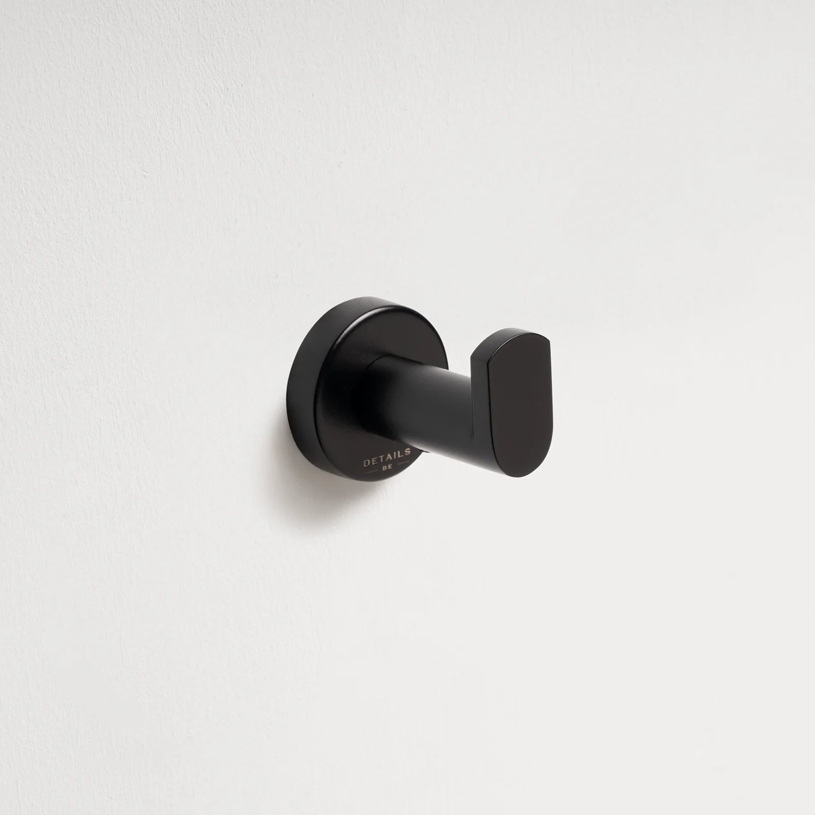 Luna-Robe Hook